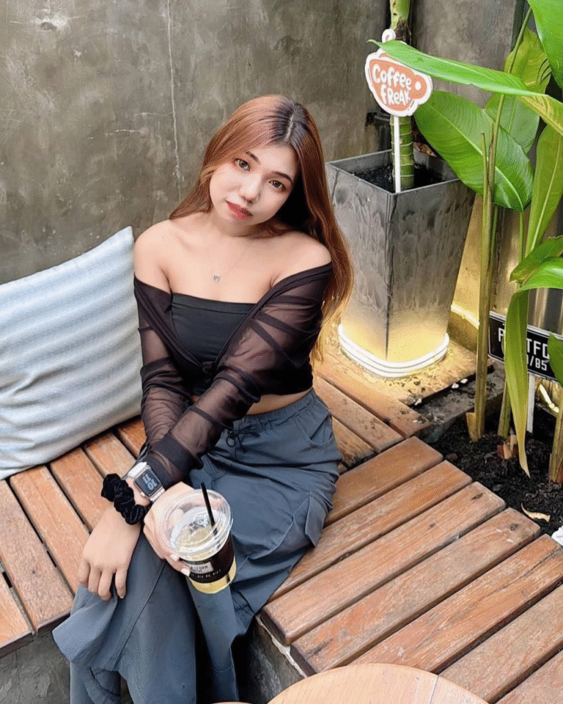 Moh Moh မို့မို့ Leak Image 1 819x1024